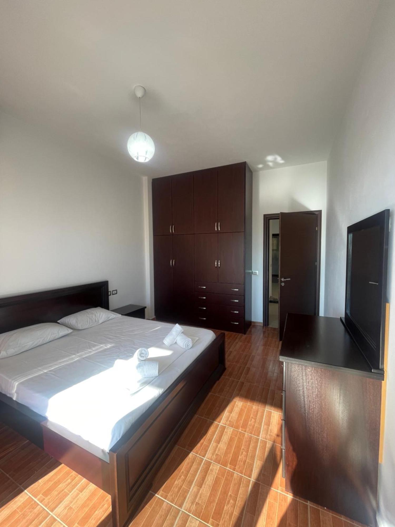 Vista Mozzafiato Apartment Sarande Bagian luar foto